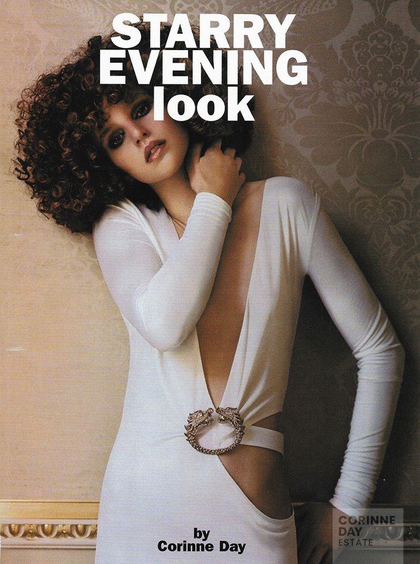 Starry Evening Look, Vogue Italia, August 2004 — Image 1 of 11