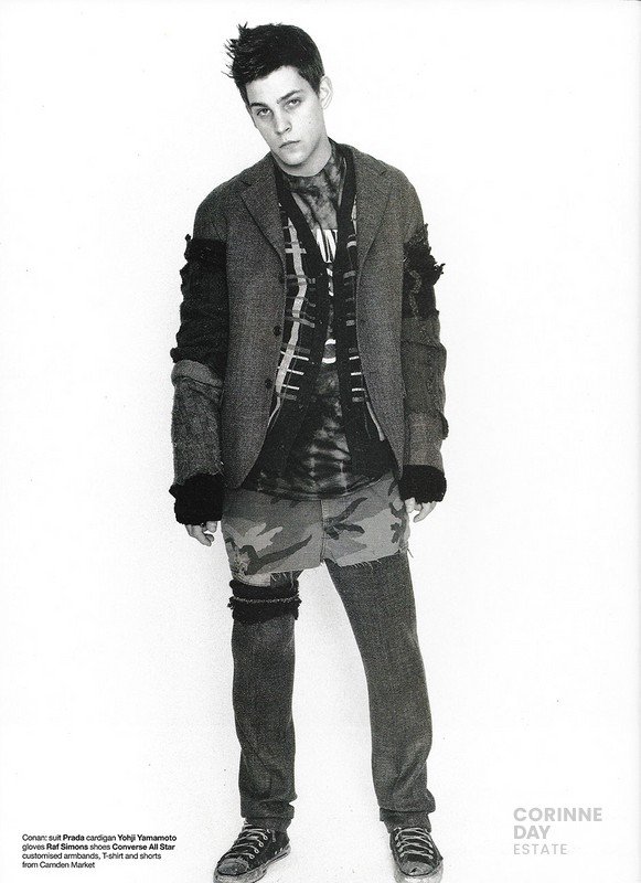 Stinky Finger, Dutch Magazine, September 2001 — Image 3 of 25