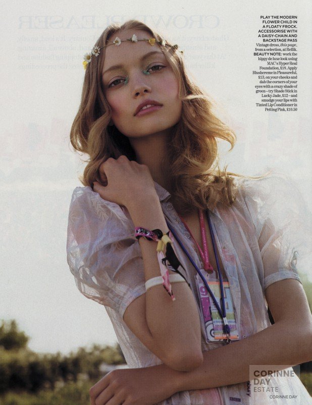 Glastonbury 2005, British Vogue, October 2005 — Image 14 of 14