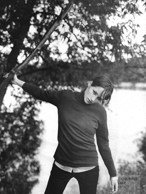 Lusso Italiano e Gusto Inglese, Donna, September 1993 — Image 7 of 9