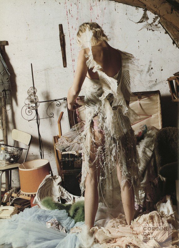 Hidden Treasures, British Vogue, April 2002 — Image 2 of 11