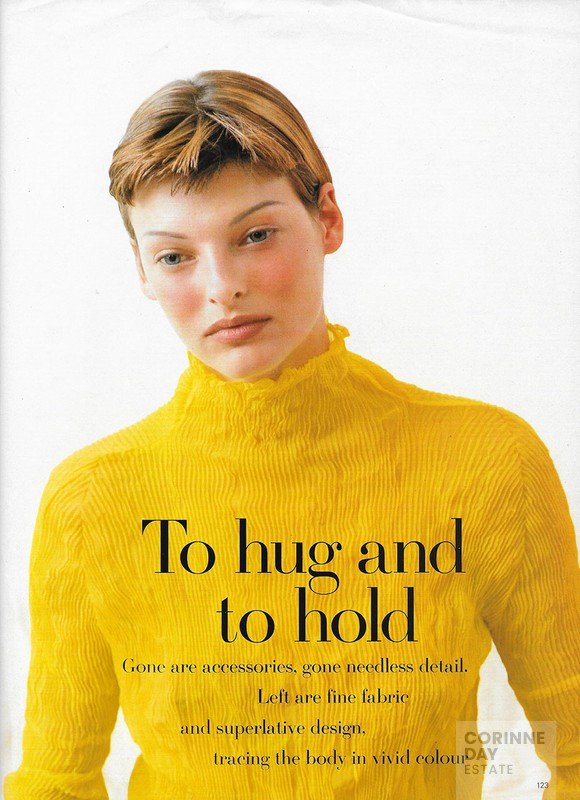 To hug and to hold - Linda Evangelista, British Vogue, May 1993 — Image 1 of 6