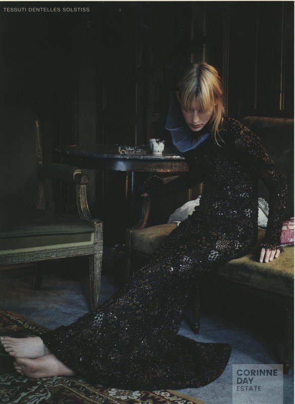 Emanuel Ungaro Couture, Vogue Italia, September 2001 — Image 5 of 9