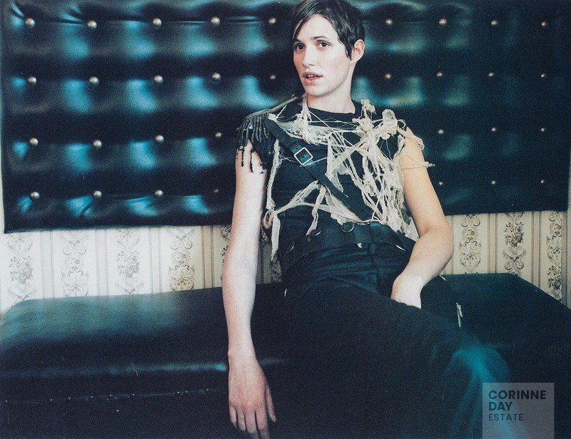 Blackpool, Dutch Magazine, 2001 — Image 16 of 20
