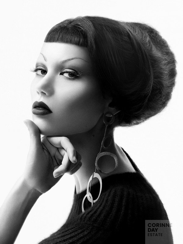 Knit Fit, Vogue Nippon, August 2007 — Image 1 of 8