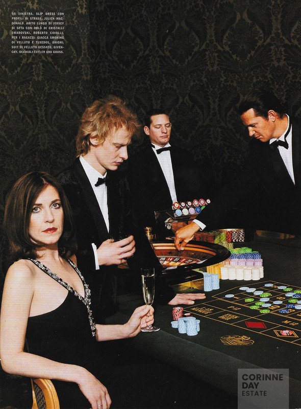 Starry Evening Look, Vogue Italia, August 2004 — Image 4 of 11