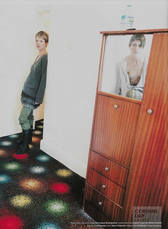 Blackpool, Dutch Magazine, 2001 — Image 9 of 20