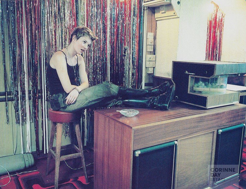 Blackpool, Dutch Magazine, 2001 — Image 12 of 20