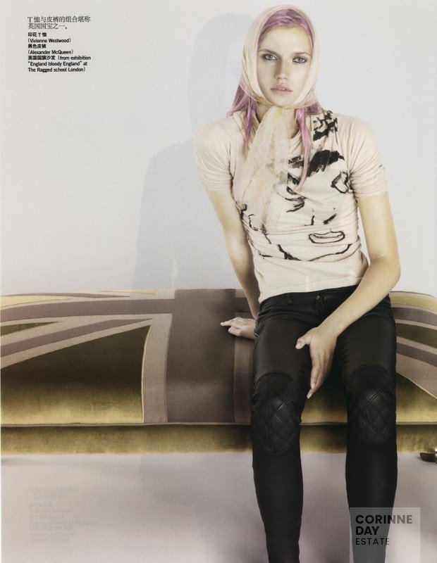Pretty in Punk, Vogue China, September 2008 — Image 2 of 12