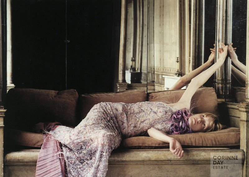Emanuel Ungaro Couture, Vogue Italia, September 2001 — Image 3 of 9