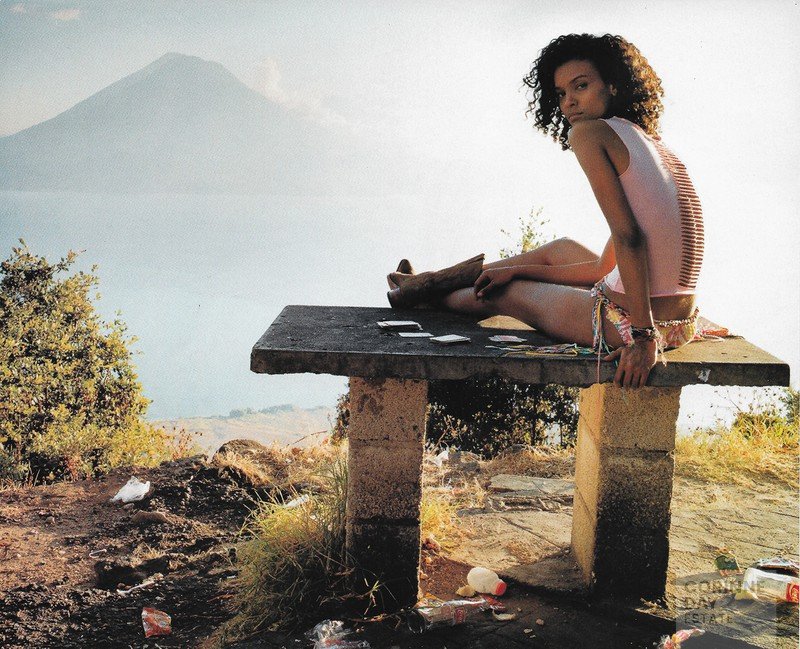 Porque te vas?, Vogue Paris, 2002 — Image 5 of 11