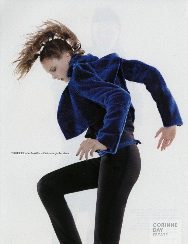Season's Greetings, British Vogue, August 2004 — Image 8 of 12