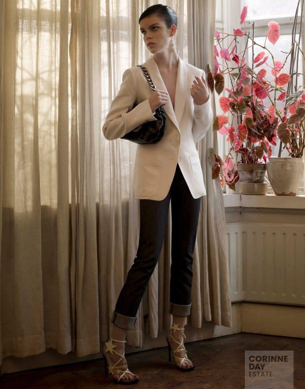 A Simple Solution, Vogue Nippon, July 2008 — Image 7 of 11
