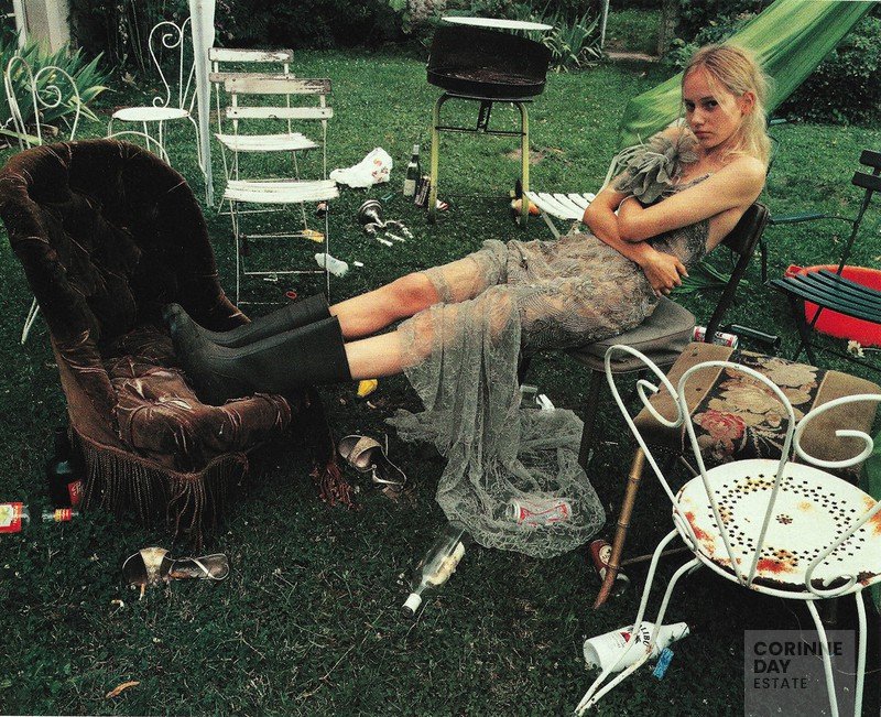 Emanuel Ungaro Couture, Vogue Italia, September 2000 — Image 3 of 11