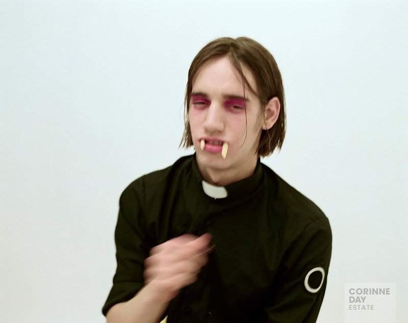 GOTHS ON ACID, Raygun, June 1995 — Image 3 of 16