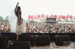 Cover photo for Glastonbury 2005