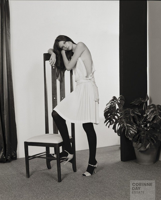 Dress Code, British Vogue, February 2006 — Image 4 of 10