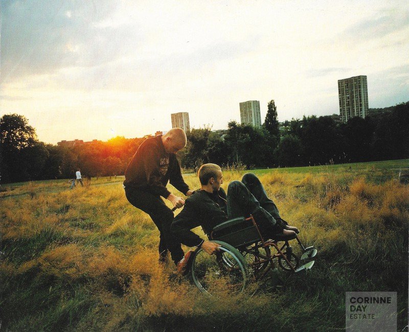 Lame, i-D, March 2001 — Image 1 of 7
