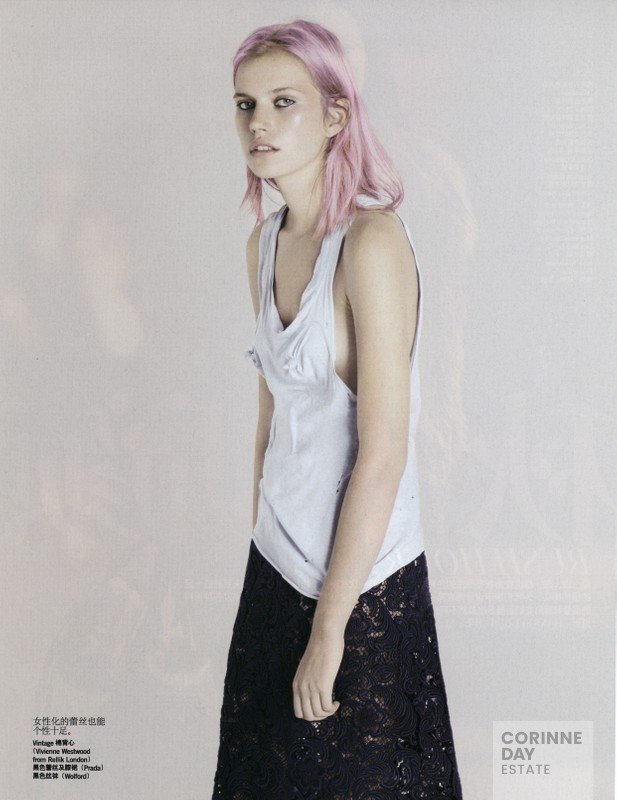 Pretty in Punk, Vogue China, September 2008 — Image 8 of 12