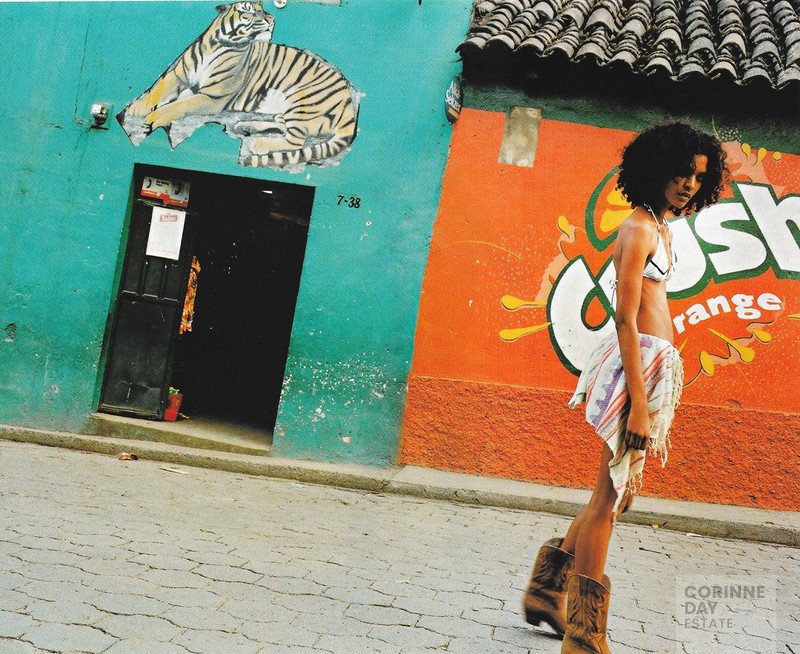 Porque te vas?, Vogue Paris, 2002 — Image 2 of 11