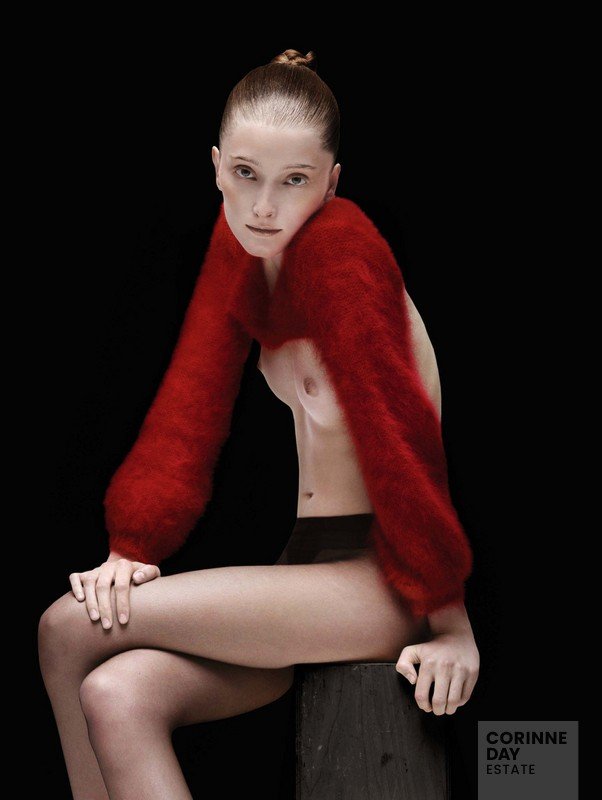 Blue in the face, Vogue Italia, August 2006 — Image 9 of 10