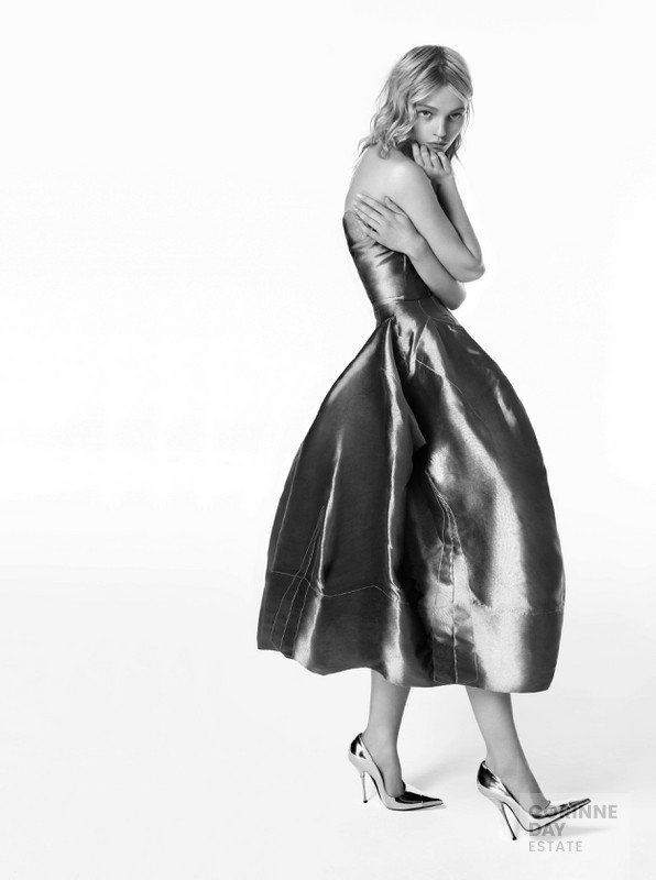 New Look, British Vogue, September 2007 — Image 6 of 12