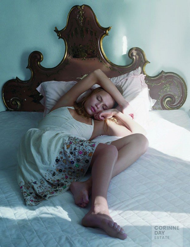 Californian girl, British Vogue, April 2005 — Image 11 of 11