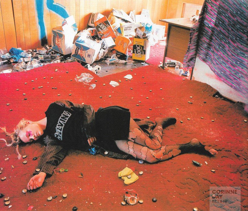 Stinky Finger, Dutch Magazine, September 2001 — Image 4 of 25